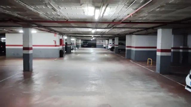 Parking 8m² en alquiler - El Parc i la Llacuna del Poblenou — 6