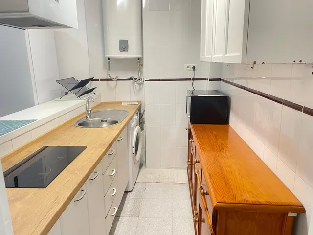 ¡ALQUILER DE APARTAMENTO EN EL CORAZÓN DEL CASCO ANTIGUO DE MÁLAGA! — 14