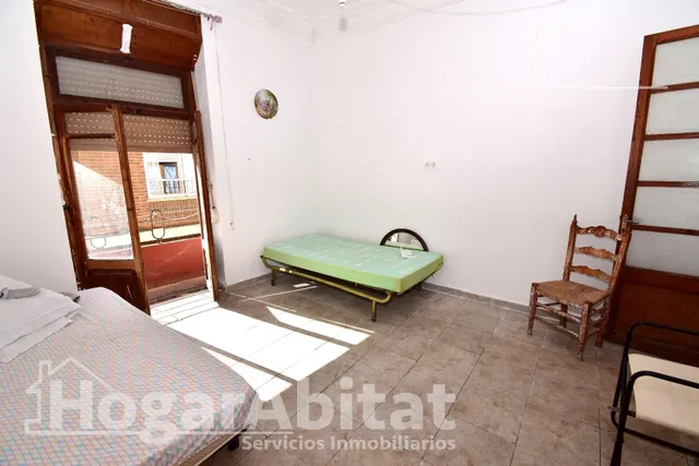 MAGNÍFICA CASA LUMINOSA CON DOS BALCONES Y GRAN TERRAZA — 33