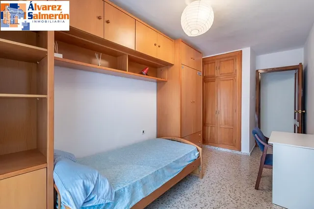 MAGNIFICA VIVIENDA EN LAS FLORES - CAMINO DE RONDA — 14