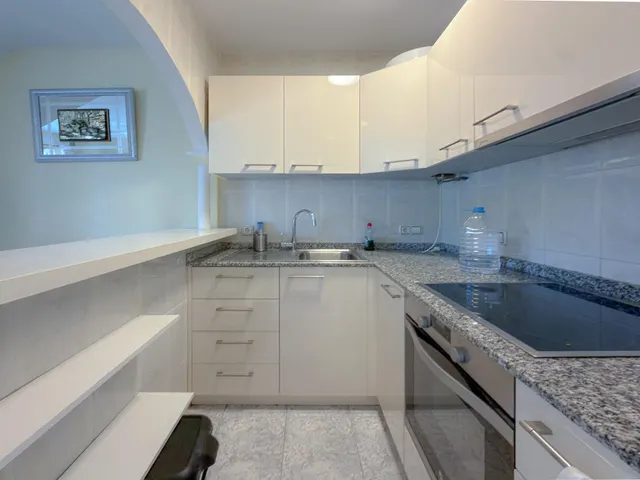 Frutales! Espectacular bungalow con 2 Amplias terrazas en urbanización exclusiva con piscina comunitaria (700 mts playa) — 8