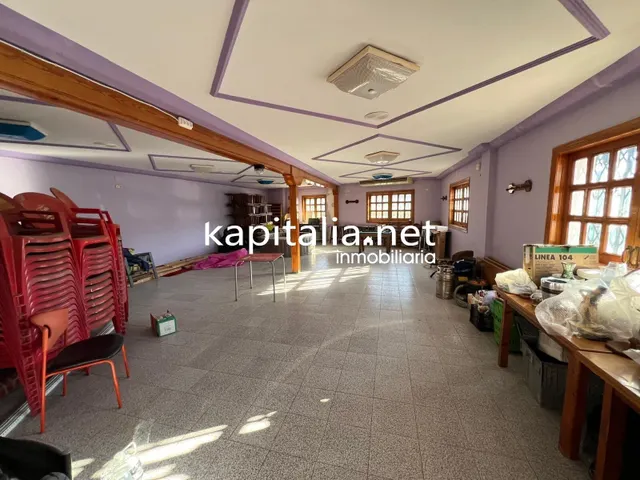 BAR RESTAURANTE+VIVIENDA A LA VENTA EN BARCHETA — 2