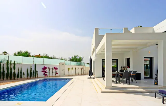 VILLA EN CIUDAD QUESADA (ALICANTE ) DE 3 DORMITORIOS 3 BAÑOS - foto 3