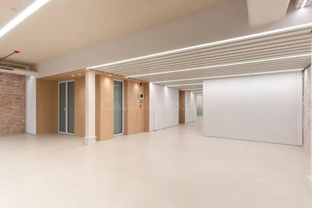 Oficina 271m² en alquiler - Eixample — 5