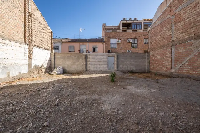 EXCELENTE SOLAR EN VENTA EN ARMILLA (JUNTO PLAZA ESPAÑA) - foto 5