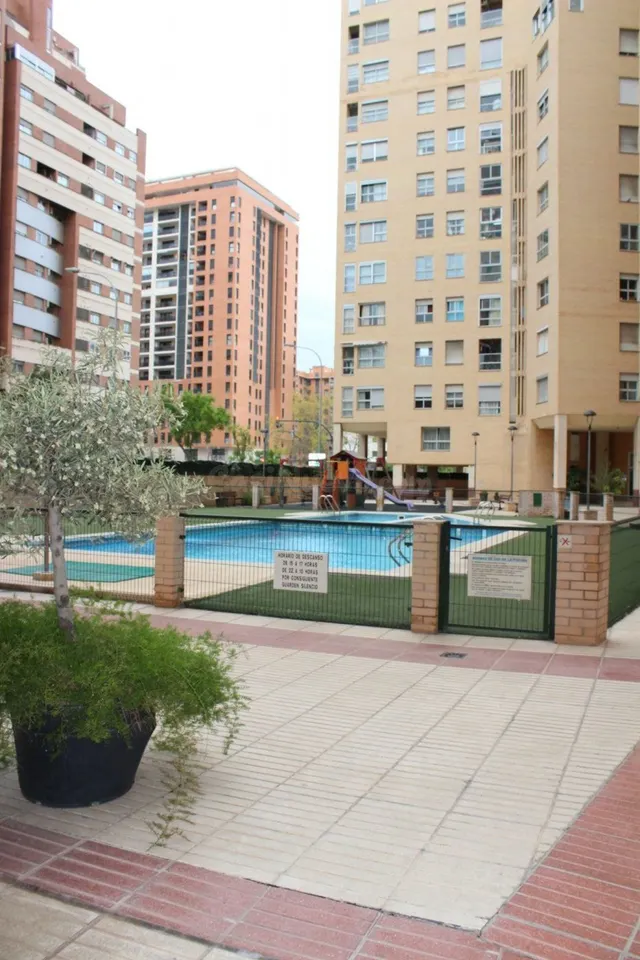 Piso 1 habitación 41m² en alquiler - Ciutat de les Arts i de - foto 5