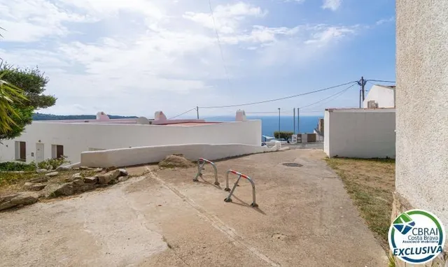 Chalet pareado en venta en Calle Joan Timoneda — 36