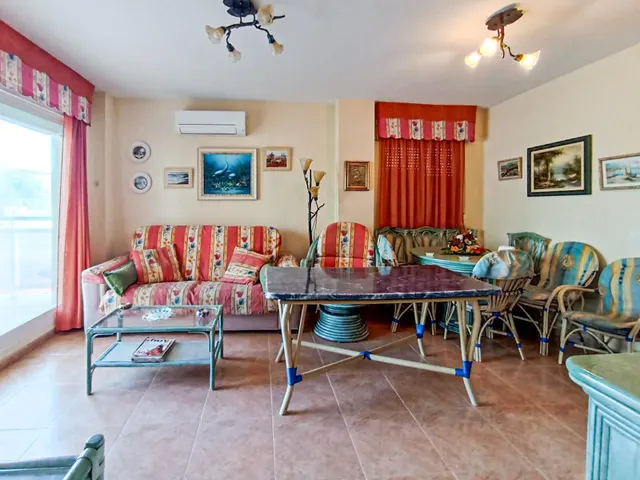 Planta baja con piscina y parking en primera linea de playa de Miramar — 43
