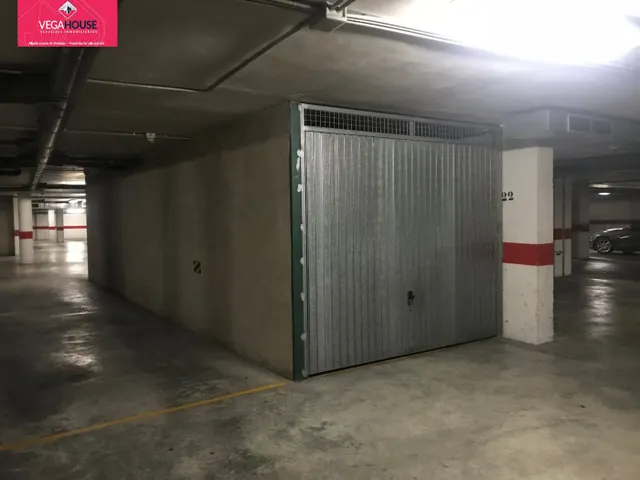 Dos plazas de Garaje-trastero cerradas de forma diáfana — 5