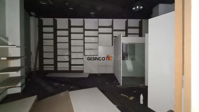 LOCAL COMERCIAL EN ALQUILER EN ONTINYENT - AMPLIA AVENIDA — 2