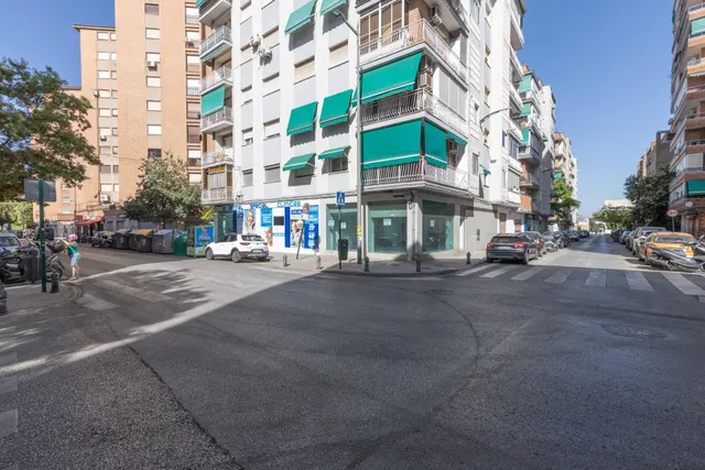 ¡Gran oportunidad de inversión en el Zaidín! — 20