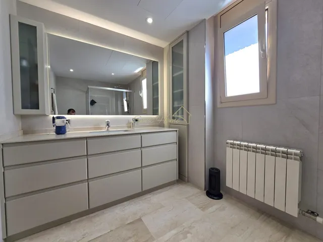 Casa impecable con privacidad, piscina y vistas panorámicas — 30