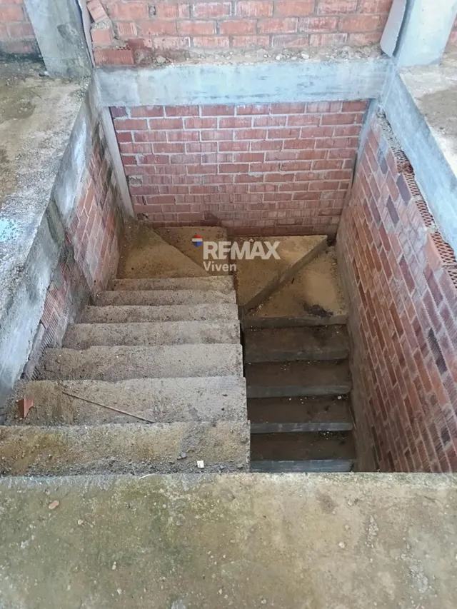 Casa en construcción con muchas posibilidades — 8