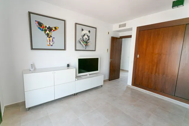 Precioso Atico Triplex de 4 dormitorios en Altos de los Monteros en perfecto estado — 24
