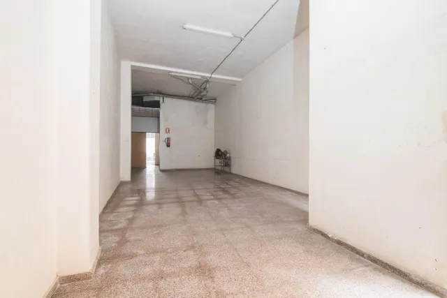 LOCAL EN VENTA EN CALLE FILET DE FORA — 13