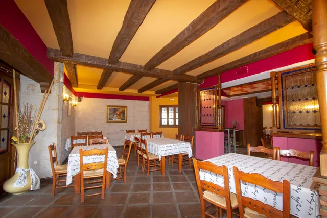 Local restaurante Marbella con terraza 100m2 frente al mar — 14