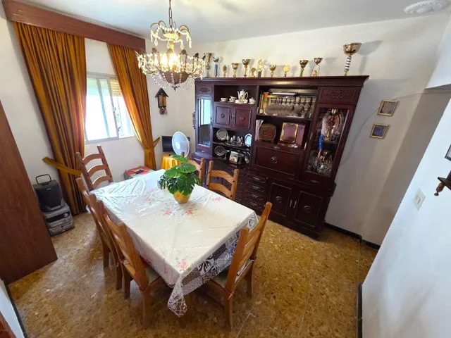 GRAN CASA DE TRES PLANTAS, 5 DORMITORIOS, TERRAZAS Y GARAJE EN CHICLANA DE LA FRONTERA — 30