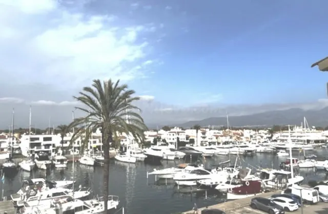 ÁTICO DE 3 HAB CON VISTAS AL CANAL DE EMPURIABRAVA - foto 4