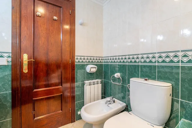 Piso con piscina zona alta de Reus — 17