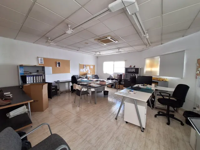 ¡OPORTUNIDAD ÚNICA! Espectacular nave industrial en La Hoya — 21