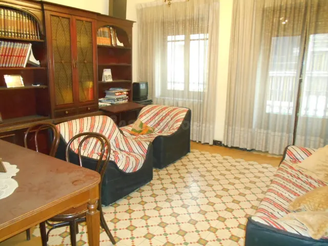 Adosado 8 habitaciones 576m² en venta - Oliva - foto 4