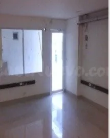 CASA UBICADA EN BARRIO MANGA - foto 4