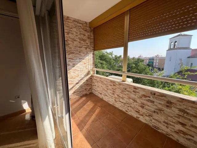 ¡habitaciones DE ALQUILER A 5 MIN DE RENFE! — 13