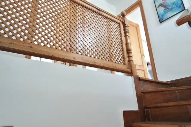 Impresionante chalet con piscina y en zona con campo de golf — 31
