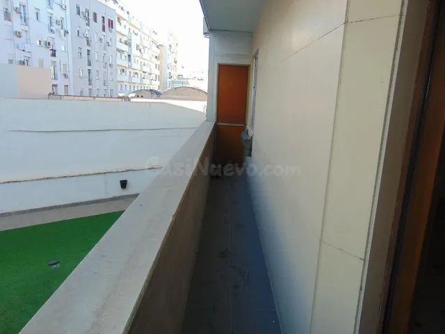PISO EN VENTA CALLE PEDRO HEREDIA ZONA BARRIO SALAMANCA-FUEN - foto 5