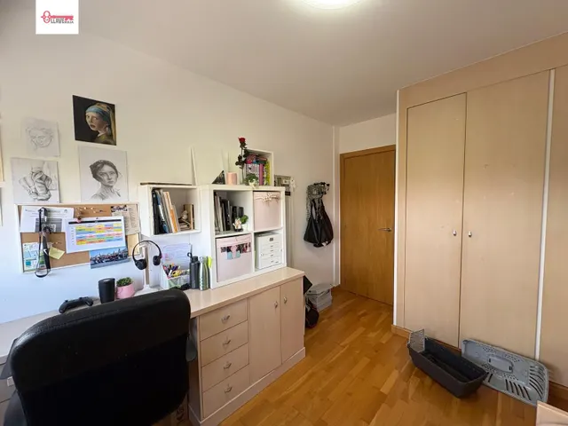 Luminoso Piso Seminuevo en Fuentecillas, Burgos - €248,000 — 16