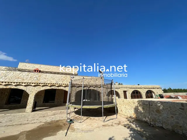 Espectacular chalet a la venta en Olleria — 25