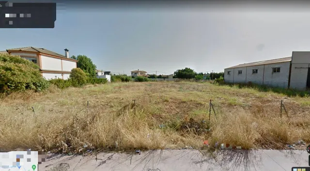 ZONA LLANOS DEL CASTILLO- Parcela de terreno de 2.600 m2 con