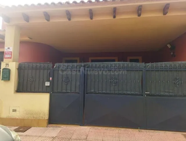 SE VENDE piso OKUPA en C Barcelona - Los Pulpites 71 de Torr - foto 2