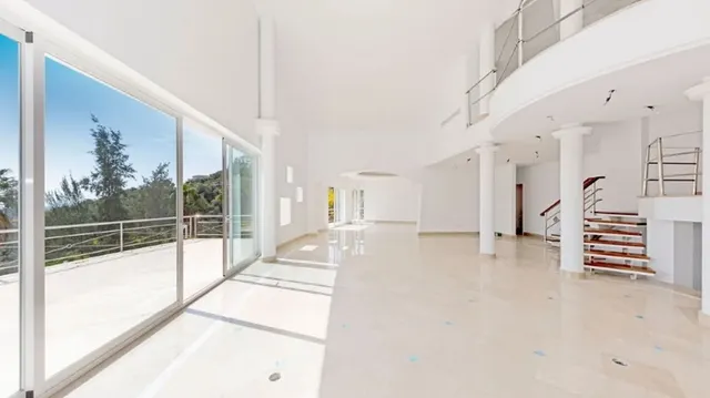 Chalet 5 habitaciones 919m² en venta - Puerto de la Torre — 11
