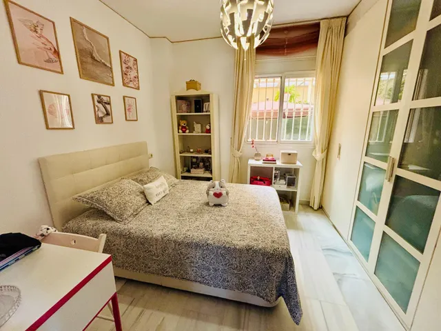 Estupendo piso 4 dormitorios planta baja con grandes terrazas en pinillo (Torremolinos) — 22