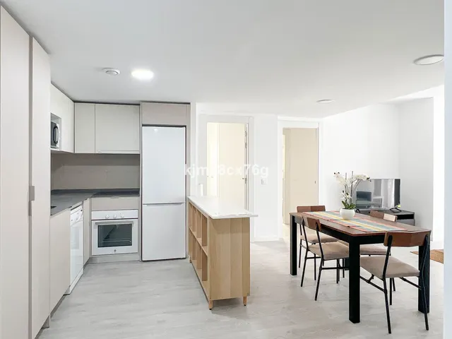 Apartamento 3 habitaciones 115m² en venta - Centro — 28