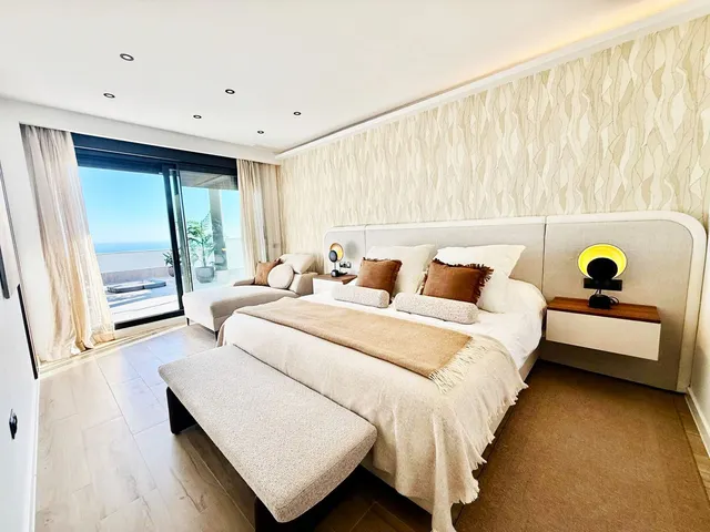Chalet 4 habitaciones 500m² en venta - Centro — 39