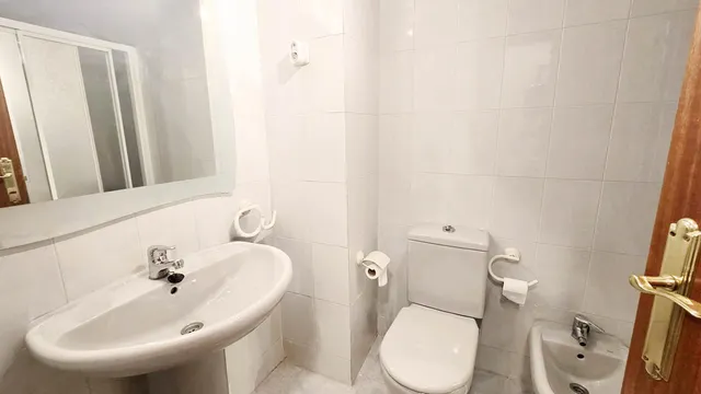 ¡en venta! piso con terraza acristalada, plaza de garaje y trastero en Boadilla del Monte — 22