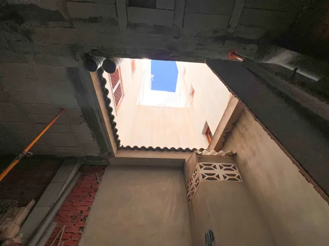 Local comercial 135m² en venta - Pueblo — 10
