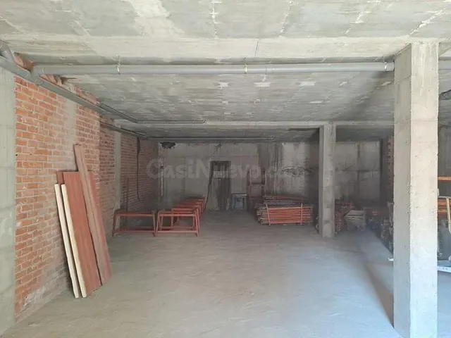 Local comercial 357m² en venta - San juan de poio - foto 2