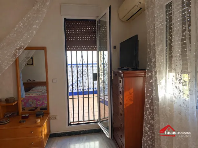 Casa en venta en exclusiva en Olivos Borrachos con 4 dormitorios, garaje y dos terrazas — 18