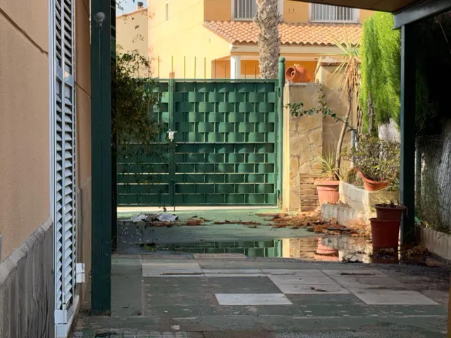 Chalet independiente en Urbanización Vall de Lliria — 26