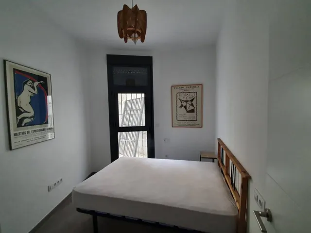 Casa de 270 m2 con parcela de 627 m2 — 6