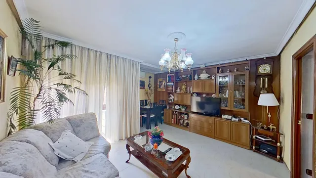 Piso 3 dorm. con terraza en Entrevías · 220.000 € — 8