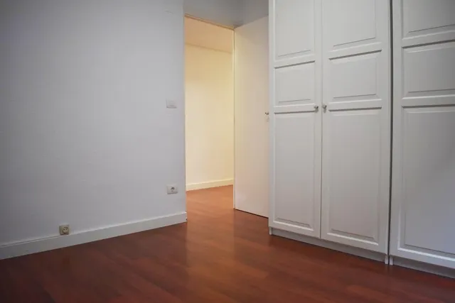 Alquiler piso 3 dormitorios, terraza, garaje y trastero en Av. Pablo Gargallo. — 20