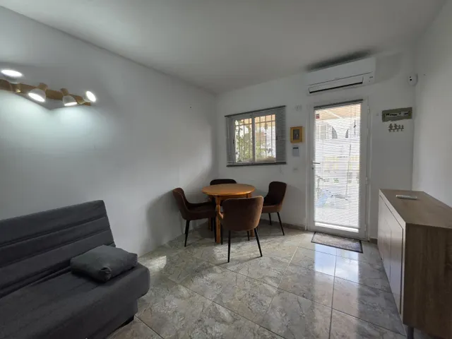 BUNGALOW PLANTA ALTA EN URBANIZACION CERRADA CON PISCINA COMUNITARIA — 10