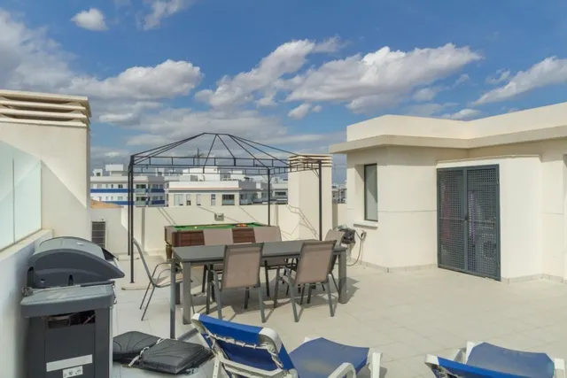 APARTAMENTO ÁTICO DE 3 DORMITORIOS Y 2 BAÑOS EN LOMAS DE CABO ROIG (ORIHUELA COSTA) — 22