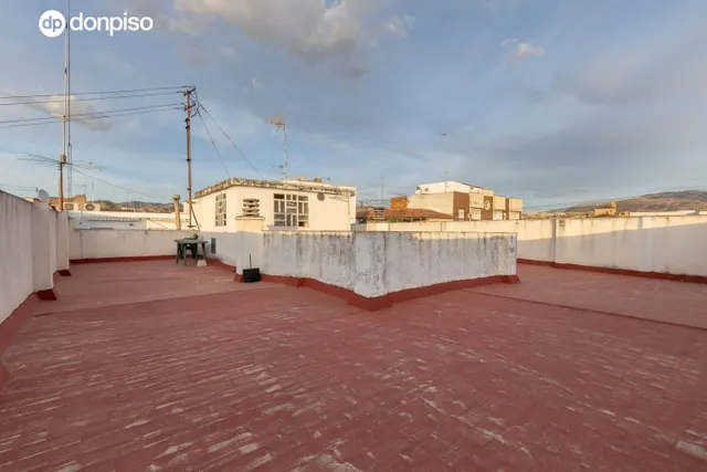 Ático reformado con ascensor, terraza y chimenea, listo para entrar a vivir — 32