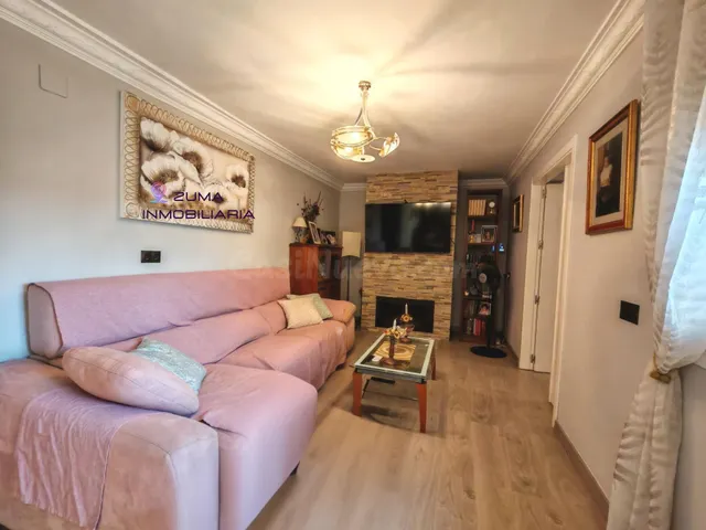 Exclusivo Chalet en Puerto de la Torre, Málaga. - foto 4