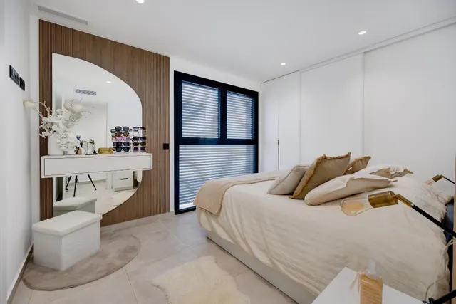 Impresionante apartamento de 3 dormitorios en el corazón de la ciudad — 14